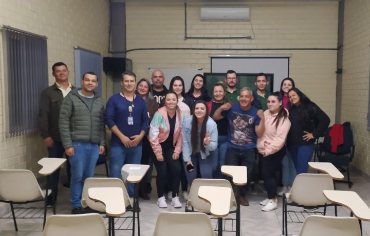 Alunos do Técnico em Segurança do Trabalho realizam visita técnica 