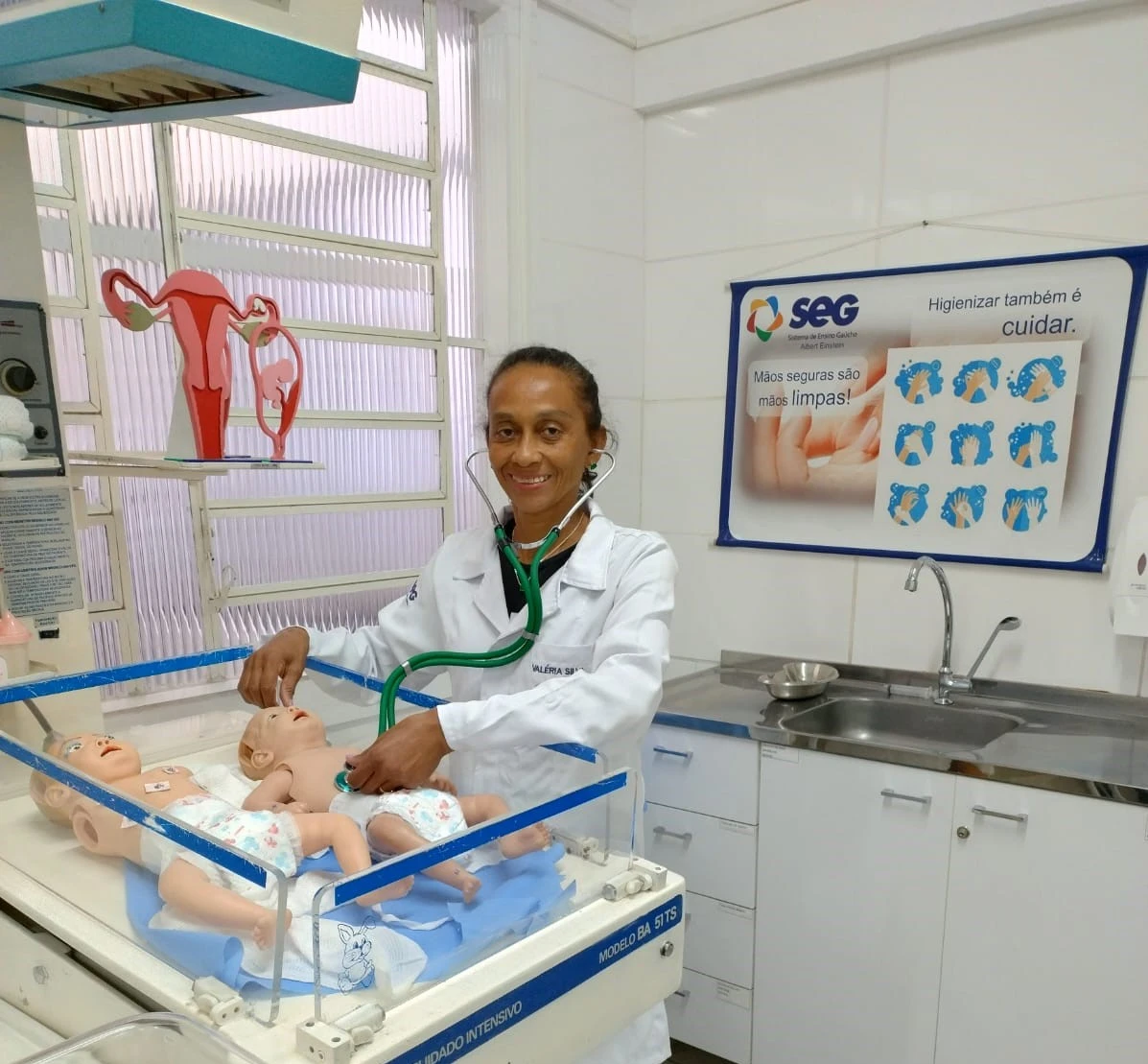 Tudo começa com um Curso Técnico: conheça a história de Valéria Silva, Técnica em Enfermagem 