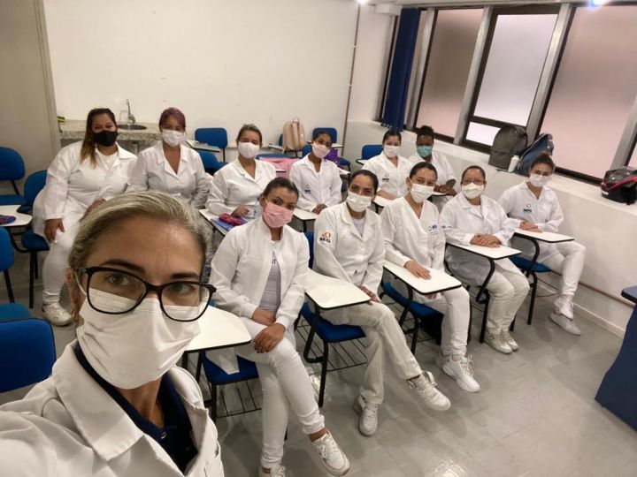 ALUNOS DO CURSO TÉCNICO EM ENFERMAGEM PARTICIPAM DE AULA DO PROJETO INTEGRADOR EM PORTO ALEGRE.