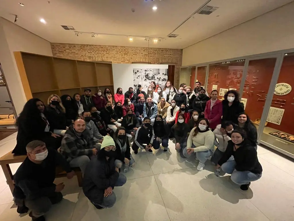 ESTUDANTES DO TÉCNICO EM ENFERMAGEM REALIZAM VISITA EM MUSEU