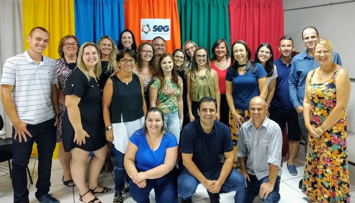 Corpo Docente do SEG Novo Hamburgo/RS participa de reunião pedagógica