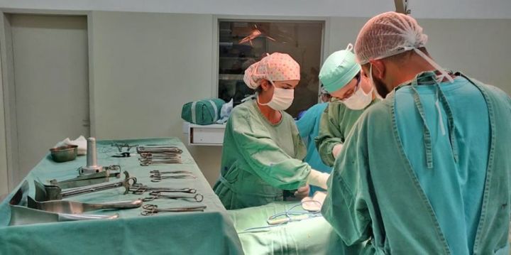 Estudantes de Instrumentação Cirúrgica realizam prática em Hospital de Uruguaiana/RS