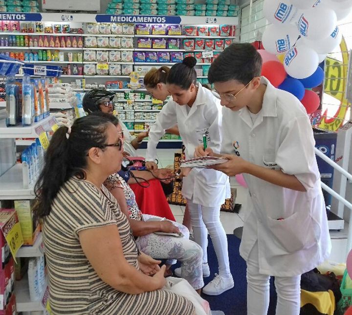 Estudantes de Enfermagem realizam ação social em Santa Maria/RS 