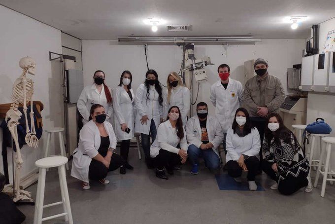 Alunos do curso Técnico em Radiologia realizam aulas práticas em Porto Alegre/RS