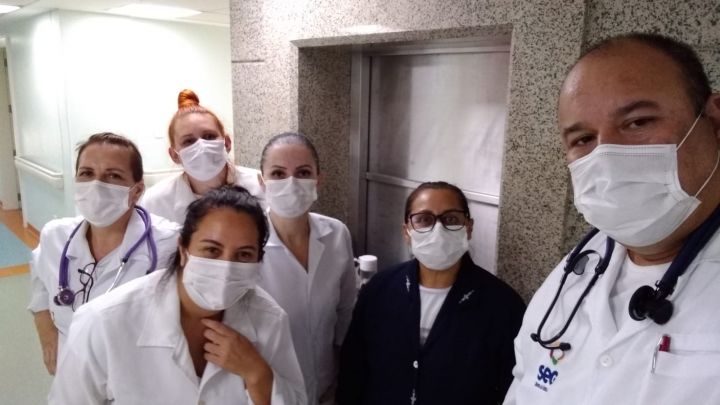 ESTUDANTES DE ENFERMAGEM REALIZAM ESTÁGIO NO HOSPITAL UNIVERSITÁRIO