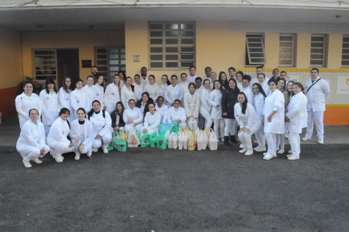 Alunos do curso Técnico em Enfermagem do SEG de Santa Maria realizam visita técnica 
