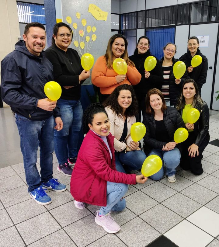 Alunos do Técnico em Enfermagem do SEG Bento Gonçalves abraçam a causa do Setembro Amarelo