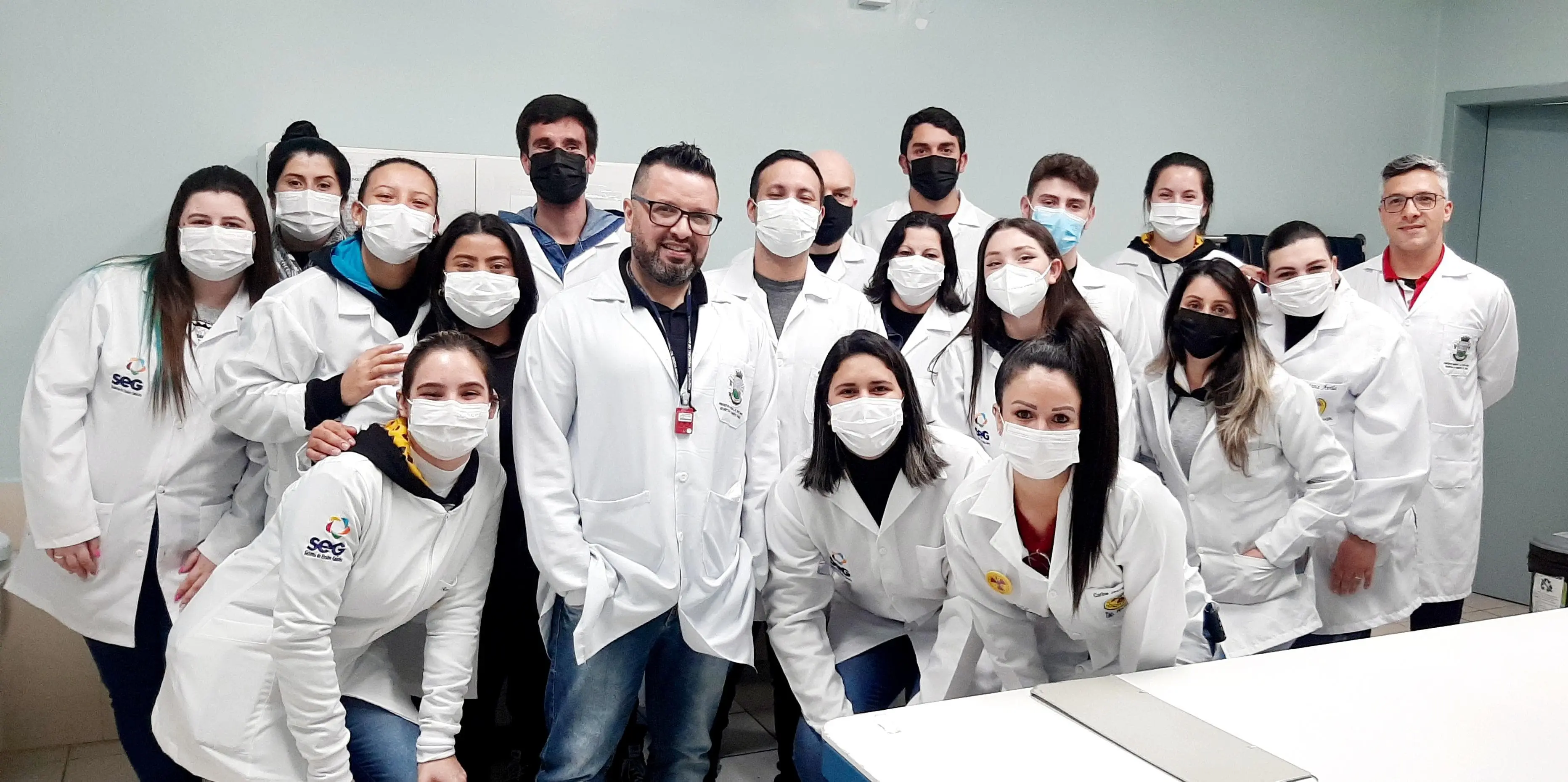Estudantes de Radiologia da Escola SEG Santa Maria Exploram Pronto Atendimento em Visita Técnica