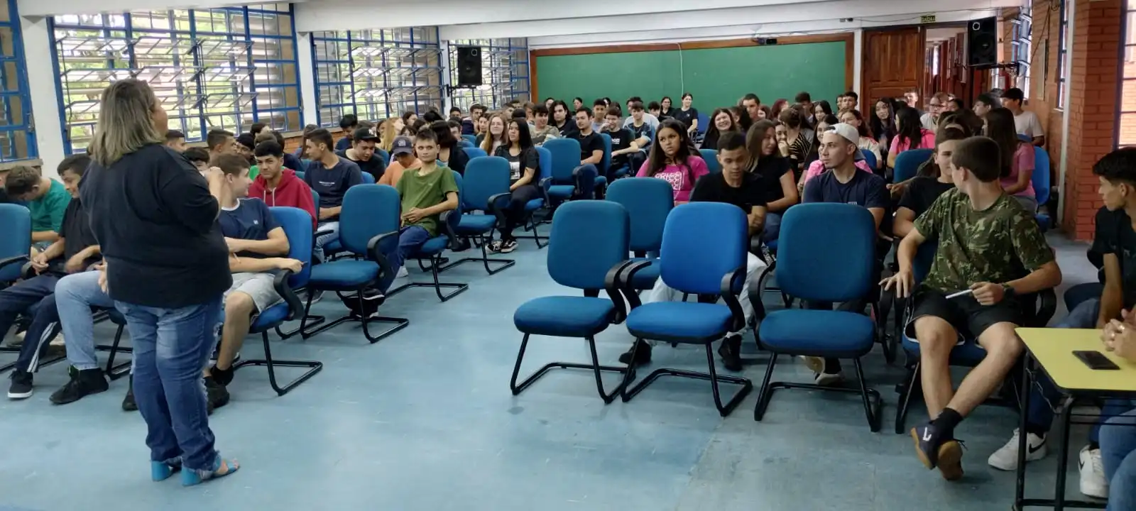 SEG de São Luiz Gonzaga promove visitas para divulgar cursos técnicos em escolas de ensino médio