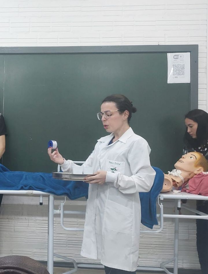 Aluna da Escola SEG conquista 1º lugar em concurso da Ebserh antes mesmo de se formar
