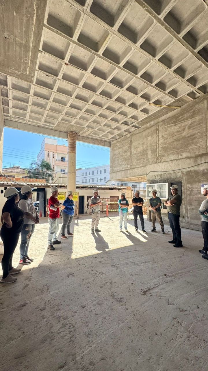 Experiência prática na construção civil fortalece a formação profissional